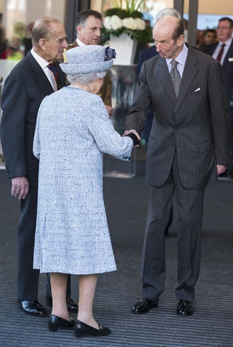 Isabel II y duque de Kent