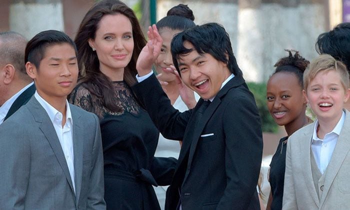 Angelina Jolie y sus hijos