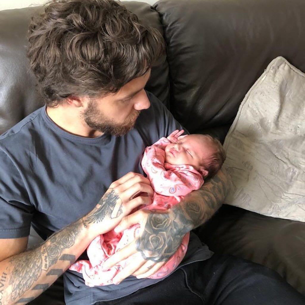 Liam Payne con su sobrina Ffion