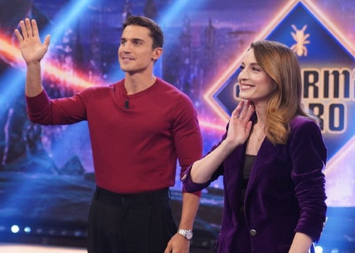 Álex y María visitan 'El Hormiguero'