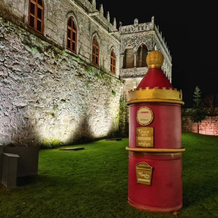 El buzón de correos del castillo donde depositar las cartas con nuestros deseos.