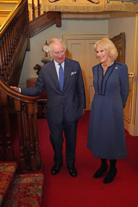 Rey Carlos y reina Camilla