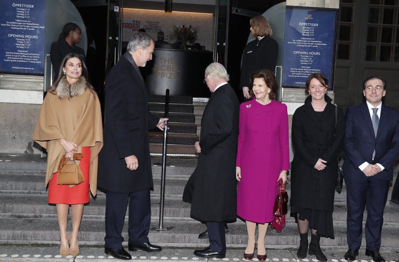 Reyes Felipe y Letizia y reyes de Suecia