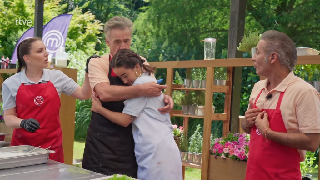 Inés Hernand, Francis Lorenzo, Pitingo y Marina Rivers durante la prueba de experiores en  MasterChef Celebrity 9