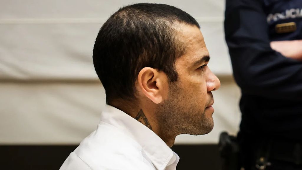 Dani Alves fue condenado a 4 años y 6 meses de cárcel