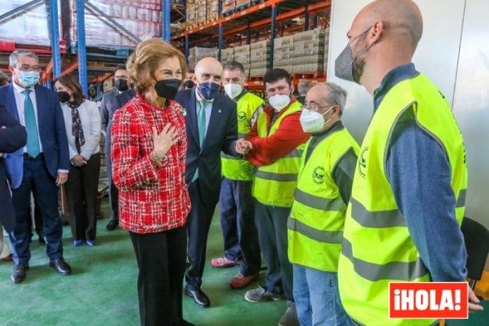 Doña Sofía en el Banco de Alimentos de la Costa del Sol