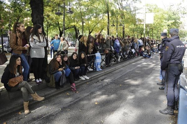 El artista estará en una emisora de radio y el programa El hormiguero, para el que ya no quedan entradas
