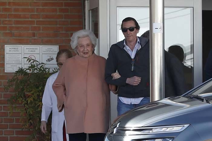 Fernando Gómez-Acebo y su madre, la infanta Pilar