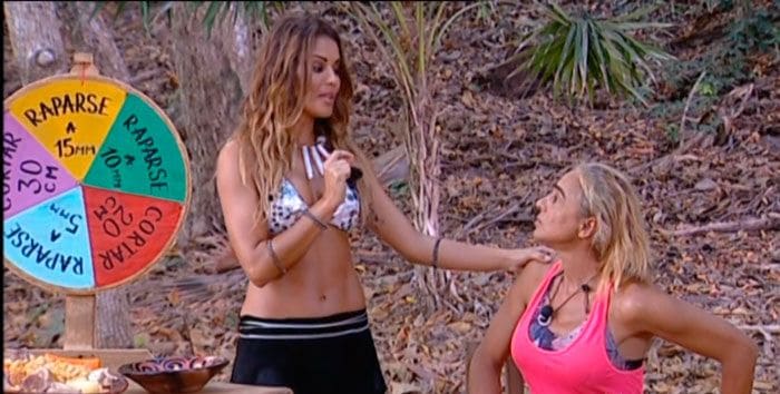 Lara Álvarez y Ana María Aldón en 'Supervivientes'