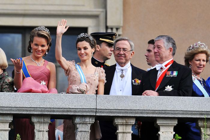 Reyes y futuros reyes que podrían ir al funeral de Constantino de Grecia