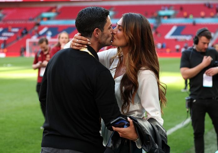 Lorena Bernal y Mikel Arteta tras la victoria del Arsenal