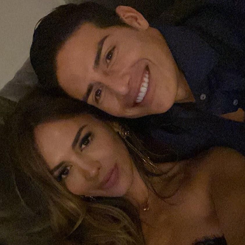 Shannon de Lima y James Rodríguez Navidad