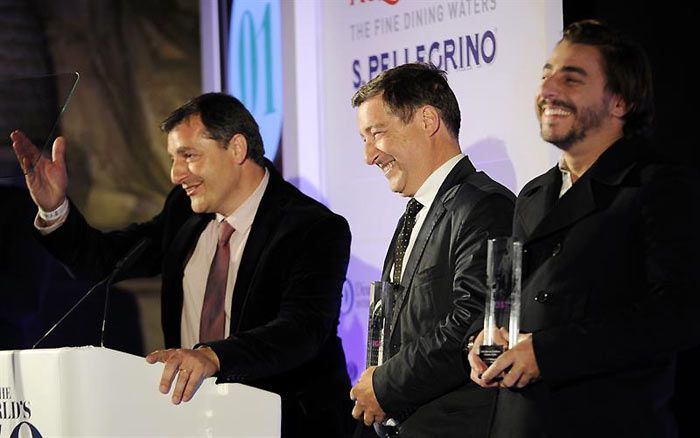 Josep Roca fue el encargado de ofrecer unas palabras de agradecimiento en nombre de los tres hermanos, cuya magnífica labor al frente de 'El Celler de Can Roca' les ha llevado por segunda vez a lo más alto del pódium en los 'The World's best 50 Restaurants'.
