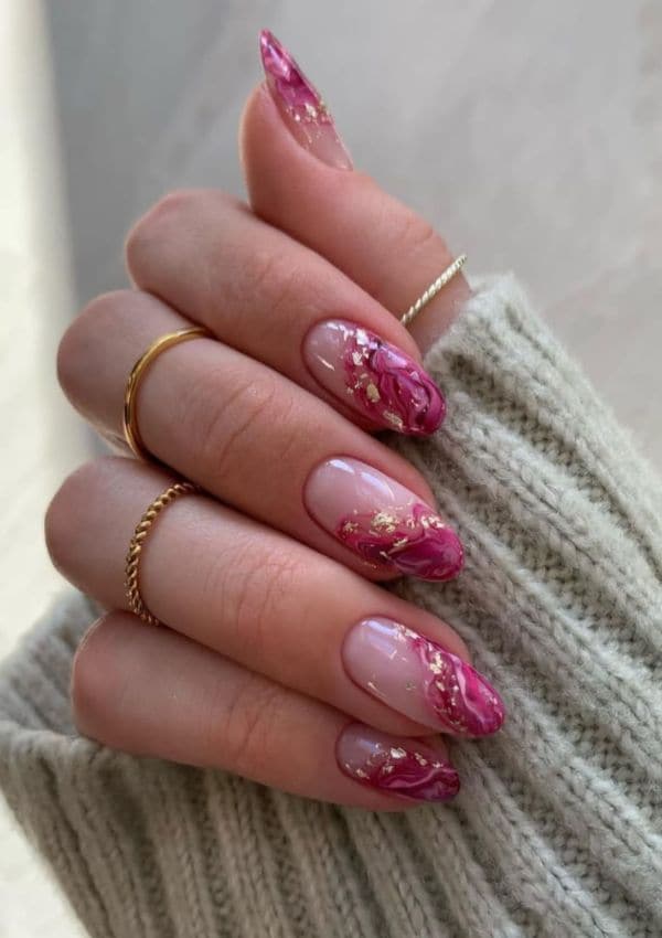 manicura marmolada rosa