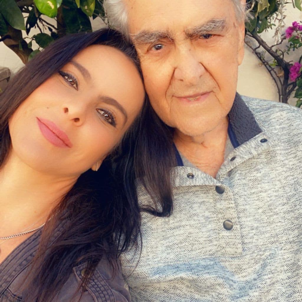 Kate del Castillo y sus papás