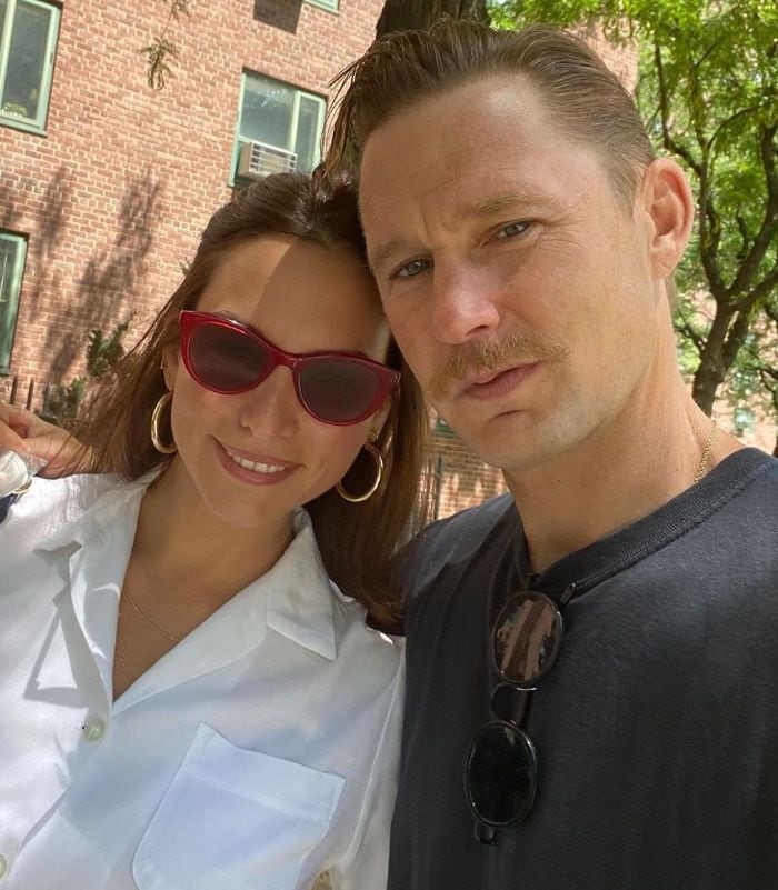 Génesis Rodríguez y Brian Geraghty juntos de viaje