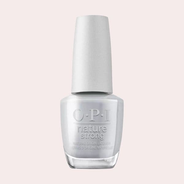 OPI Nature Strong esmalte de uñas plateado