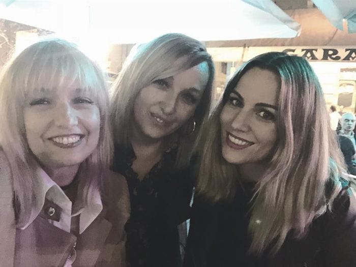 ¡Parece su hermana! Edurne sorprende al presentar a su madre a sus seguidores