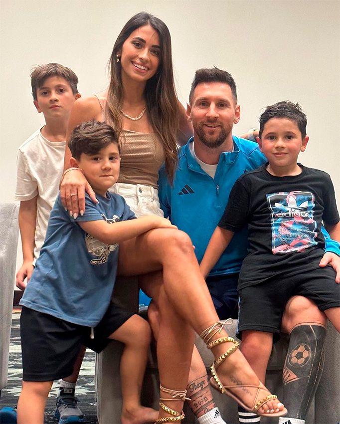 Messi y Antonela Roccuzzo en el mundial