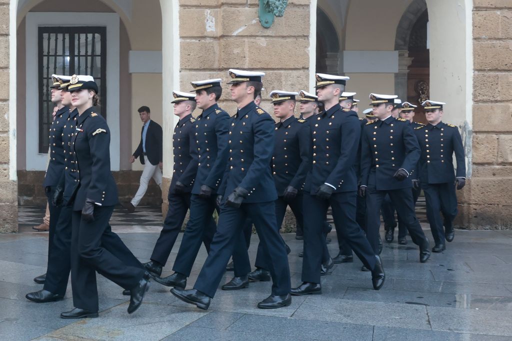 LA PRINCESA LEONOR VISITA EL AYUNTAMIENTO DE CADIZ A 24 HORAS DE PARTIR CON EL BUQUE JUAN SEBASTIAN ELCANO