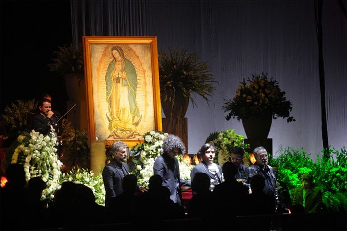 Homenaje a Vicente Fernández