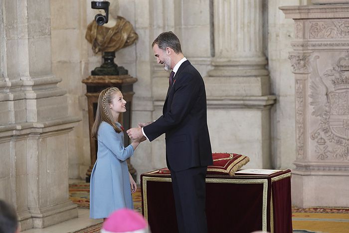 La princesa Leonor recibe el Toisón de Oro