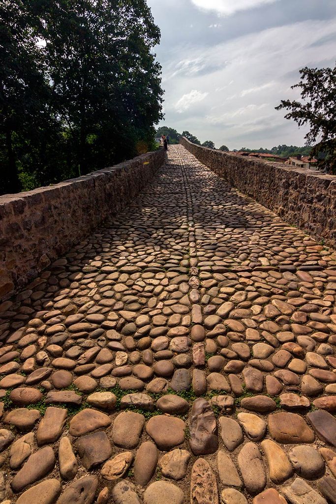 cangas-de-onis-puente-piedra