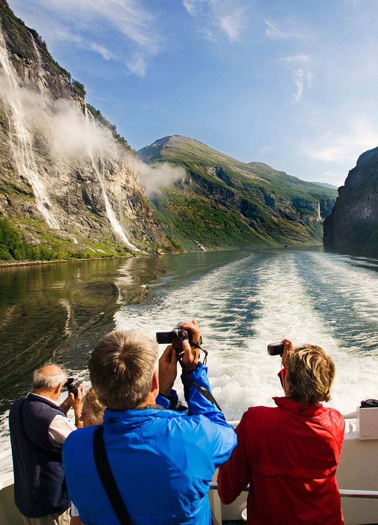 Cruceros por los paisajes noruegos