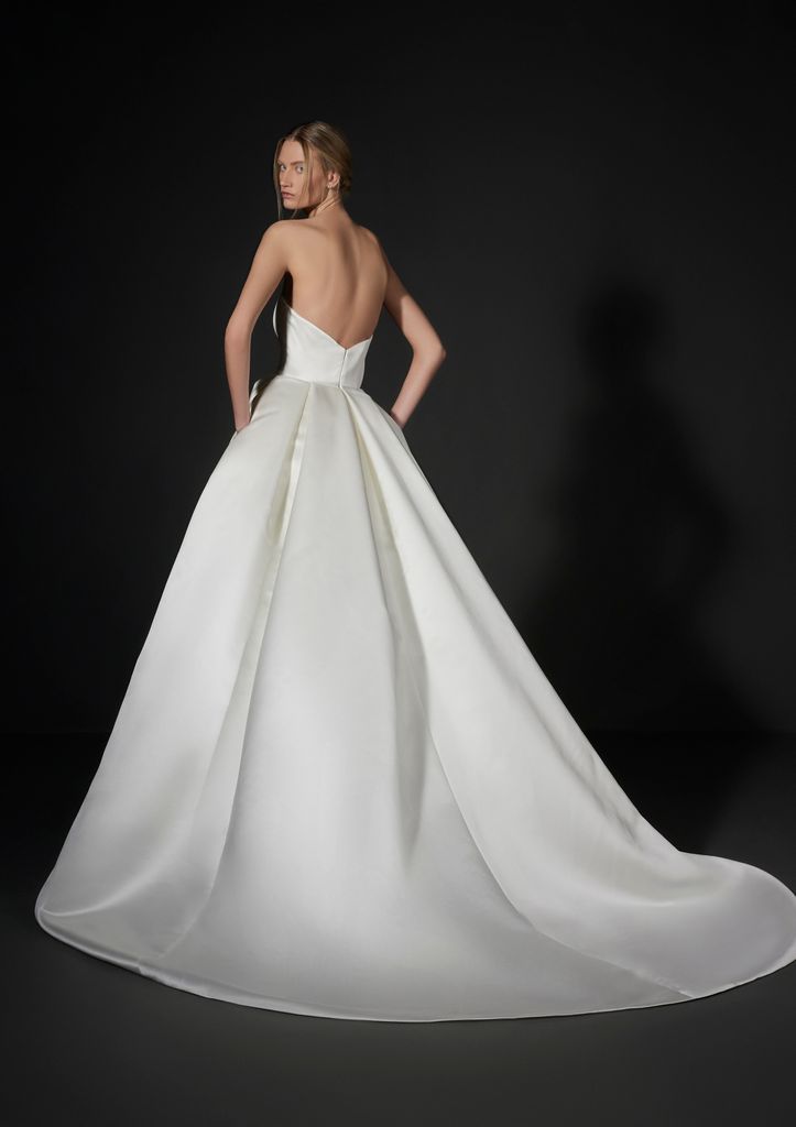 Pronovias x Vera Wang