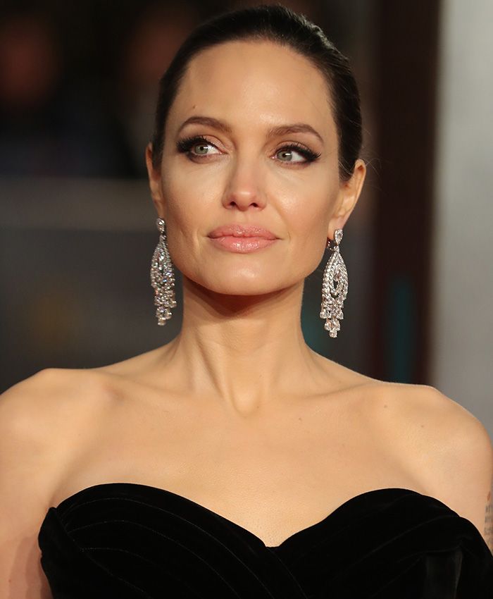 angelina-jolie-trucos