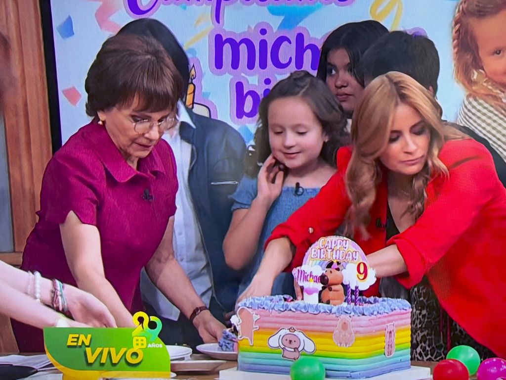 Pati Chapoy festeja el cumpleaños de Michaela, la hija del fallecido Daniel Bisogno.