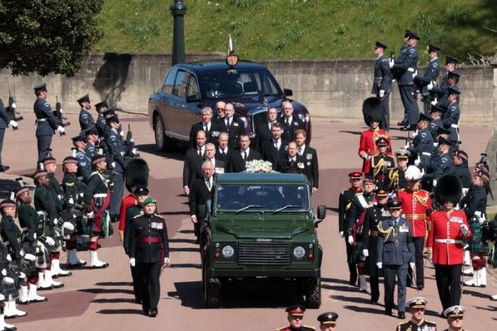 Land Rover funeral
