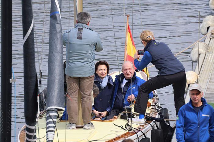 El rey Juan Carlos en las regatas de Sanxenxo