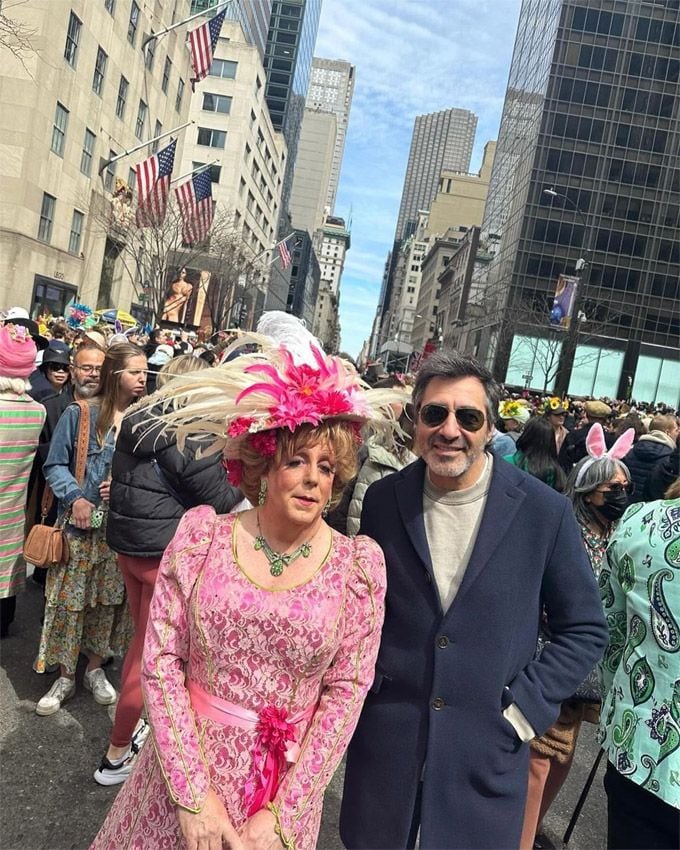 Nuria Roca y Juan del Val se cuelan en una de las tradiciones más extravagantes de Nueva York