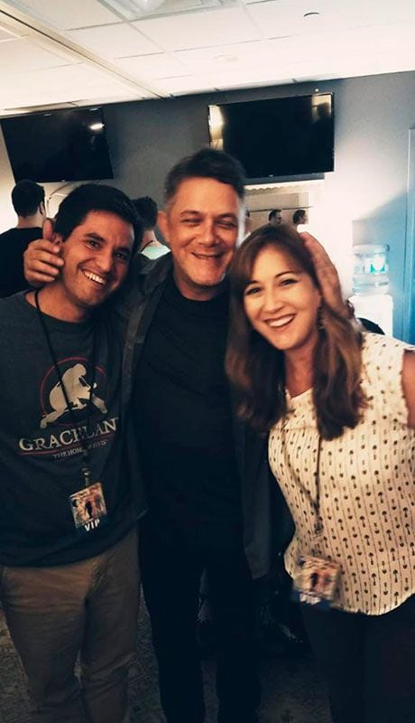 Mai y Eduardo con Alejandro Sanz