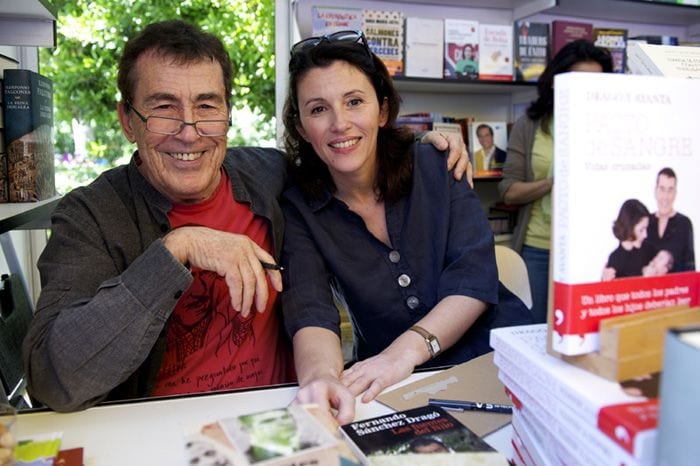 Fernando Sánchez Dragó y Ayanta Barilli en la Feria del Libro