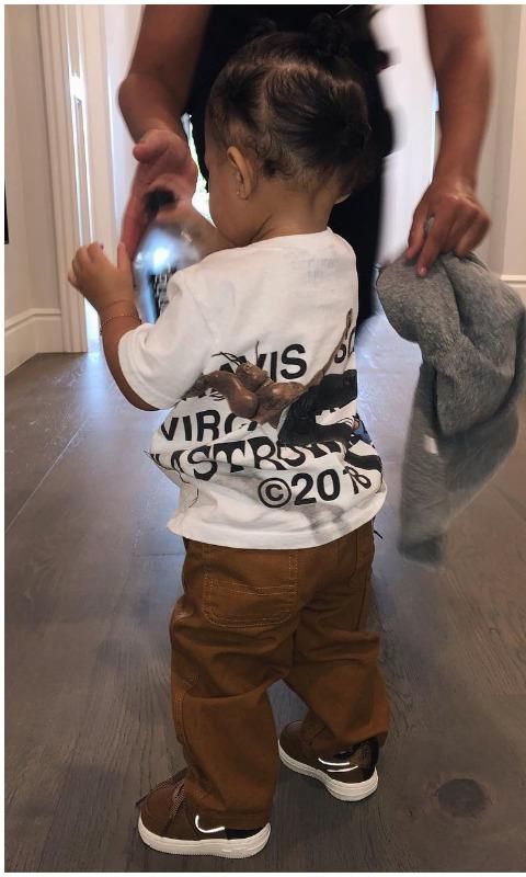 travis scott igual stormi3