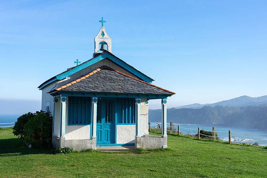 Ermita de la Regalina, Cadavedo, Luarca, Asturias