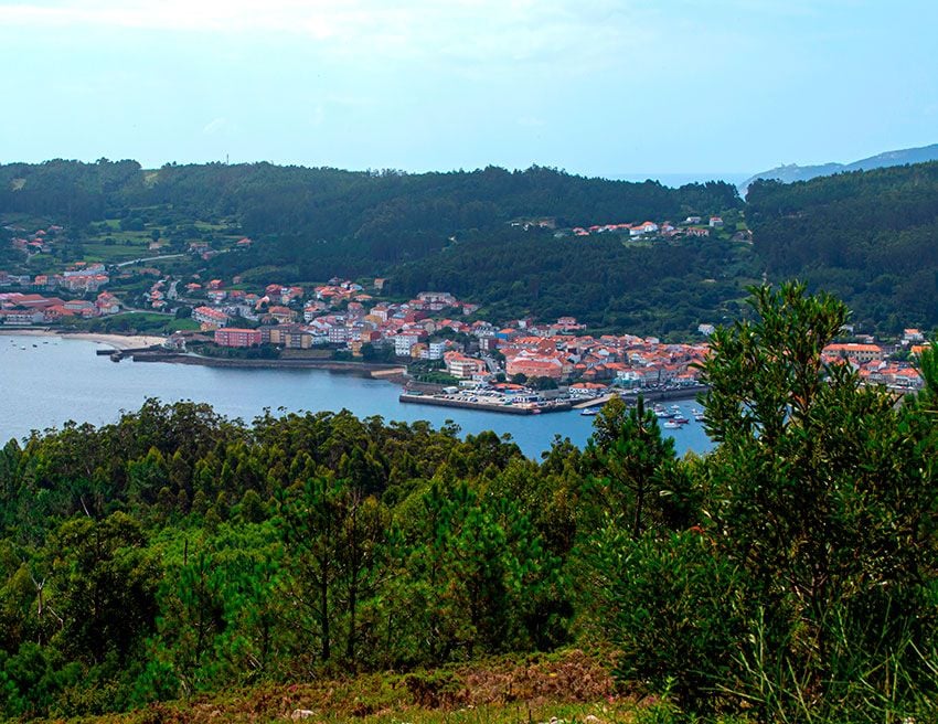 Panorámica de Corcubión y la ría, costa da Morte, A Coruña