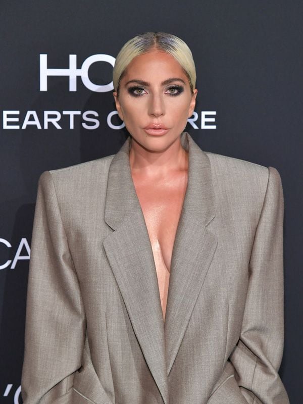 lady-gaga-traje2