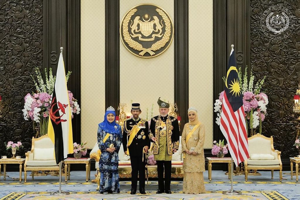  Coronación rey de Malasia