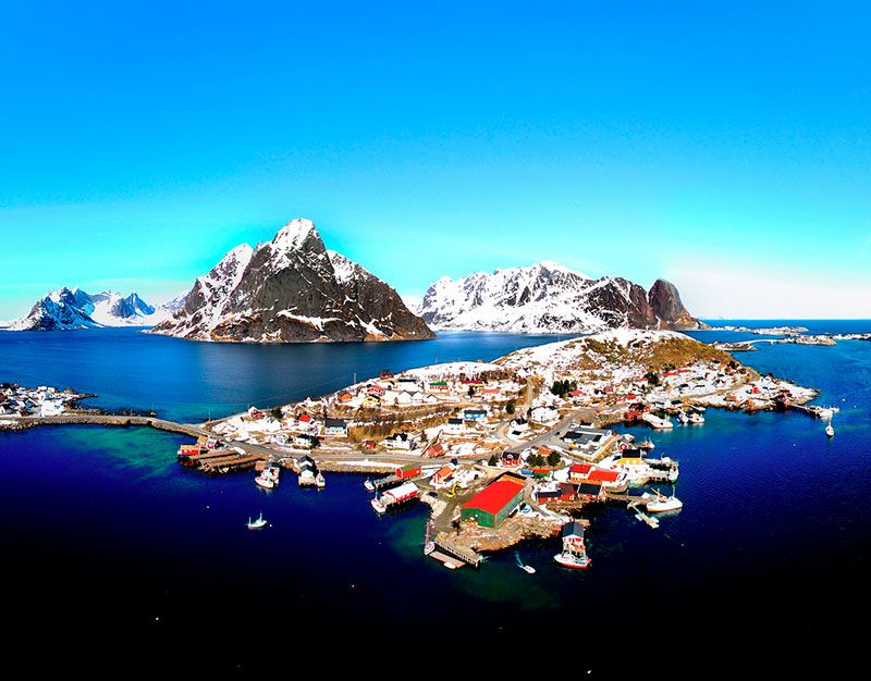 Reine Lofoten islands