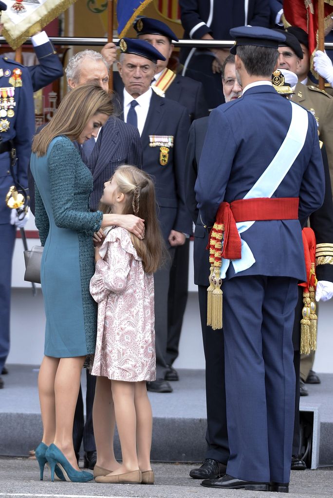 Reina Letizia, princesa Leonor en el 12 de octubre de 2014