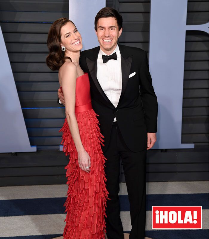 Allison Williams y su marido Ricky Van Veen