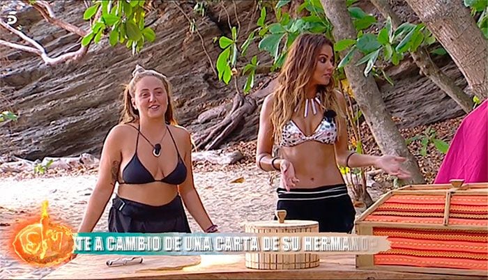 Rocío Flores y Lara Álvarez en Supervivientes