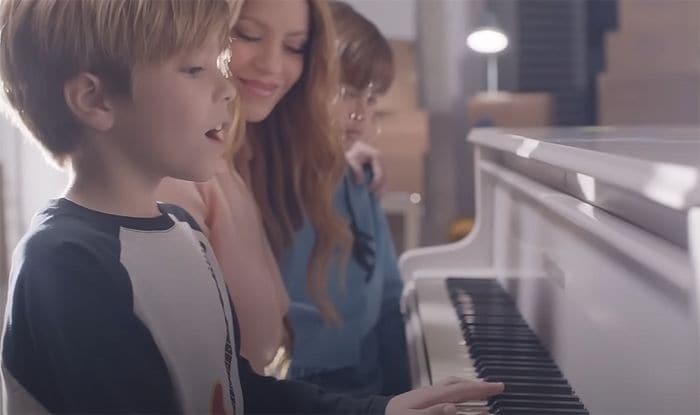 Milan y Sasha aparecen en el nuevo videoclip de Shakira