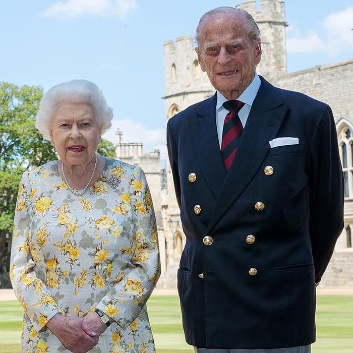 Reina Isabel II y duque de Cambridge