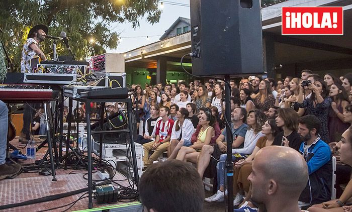 EXCLUSIVA: Macarena García, la fan favorita de Leiva en sus conciertos