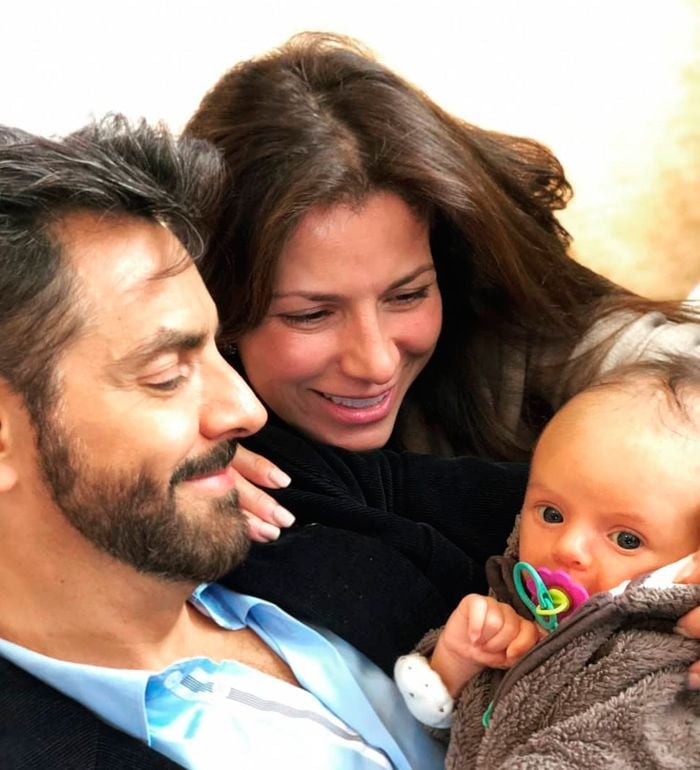 Eugenio Derbez con su nieta