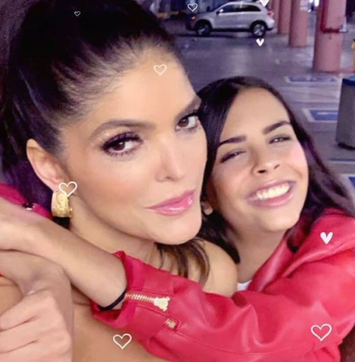 Ana Bárbara y Paula Levy 